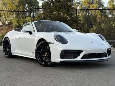 Certified 2023 Porsche 911 Carrera GTS w/ Premium Package image 9