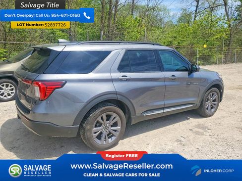Used 2025 Ford Explorer Active w/ Active Comfort Package AWD/4WD image 4