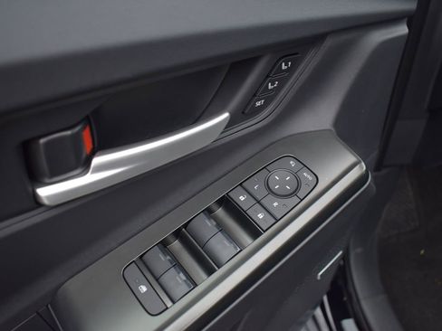 New 2026 Subaru Solterra Limited XT image 8