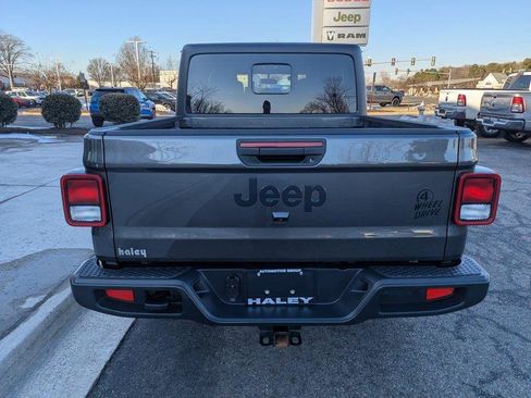 Used 2022 Jeep Gladiator Willys image 7