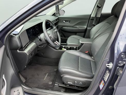 Used 2024 Hyundai Kona Limited FWD image 12
