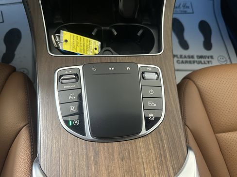Used 2022 Mercedes-Benz GLC 300 4MATIC image 20