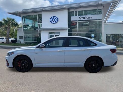 New 2026 Volkswagen Jetta GLI Autobahn FWD image 7