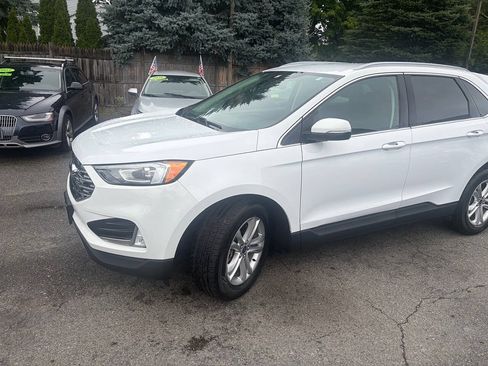 Used 2020 Ford Edge SEL w/ Cold Weather Package AWD/4WD image 27