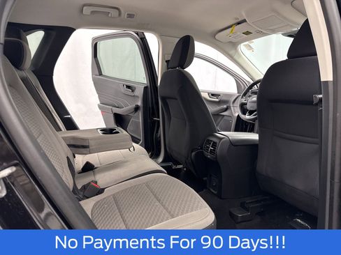 Certified 2022 Ford Escape SE w/ SE Sport Appearance Package image 32