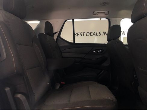 Used 2018 Chevrolet Traverse LT FWD image 10