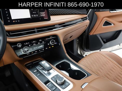 Certified 2026 INFINITI QX60 Autograph w/ Dark Cargo Package AWD/4WD image 24