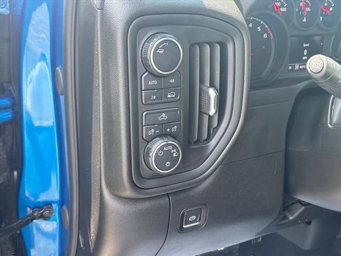 Used 2024 Chevrolet Silverado 1500 Custom AWD/4WD image 27