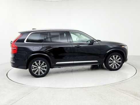 New 2025 Volvo XC90 B6 Plus w/ Protection Package Premier image 4