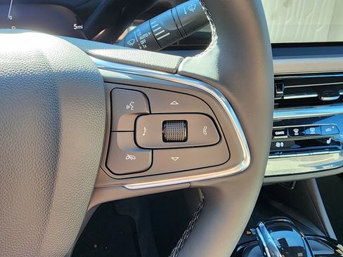 New 2026 Buick Envista Avenir image 21