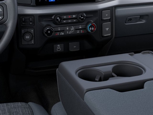New 2027 Ford F450 XLT w/ XLT Premium Package AWD/4WD image 15