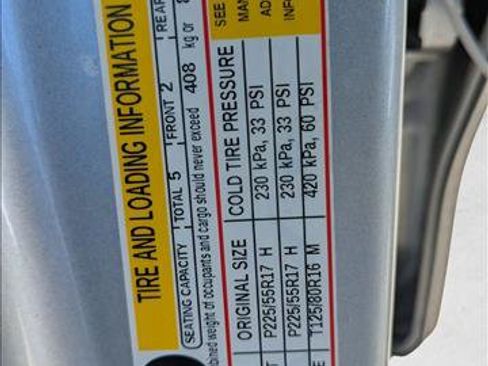 Used 2018 Chevrolet Malibu LT FWD image 24