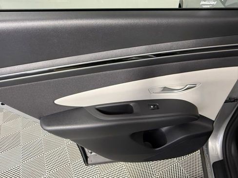 Used 2024 Hyundai Tucson SEL w/ Convenience Package FWD image 33