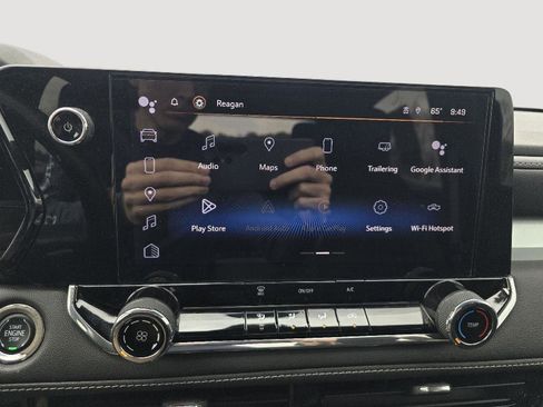 Used 2023 Chevrolet Colorado LT image 15