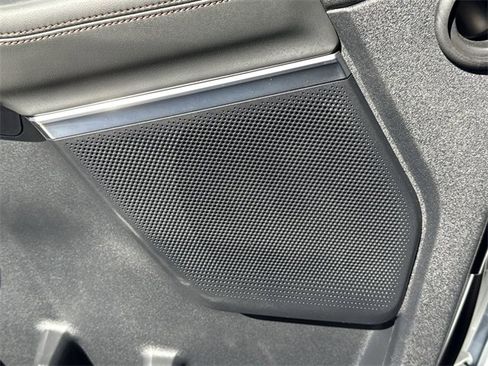 Used 2025 Ford Expedition Active image 25