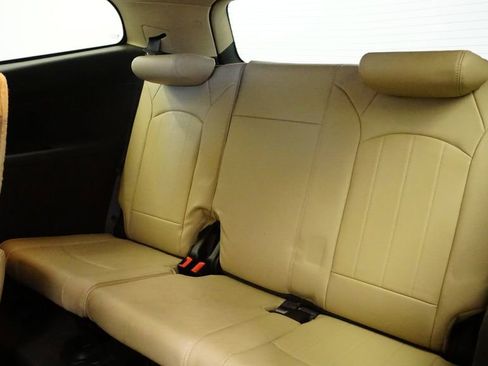 Used 2009 Chevrolet Traverse LTZ image 20