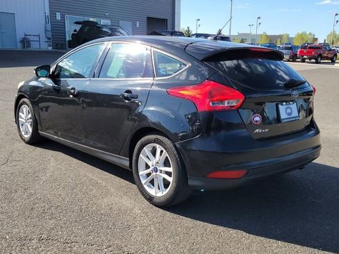 Used 2015 Ford Focus SE FWD image 3