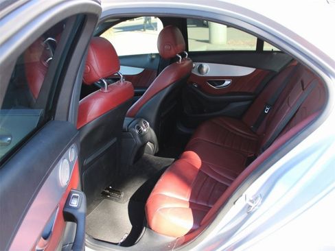 Used 2015 Mercedes-Benz C 300 4MATIC Sedan image 10
