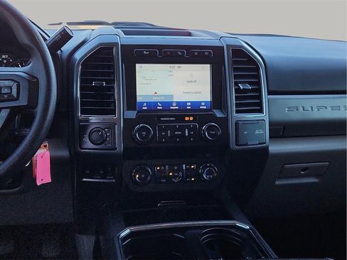 Used 2020 Ford F250 XLT w/ Tremor Off-Road Package image 12