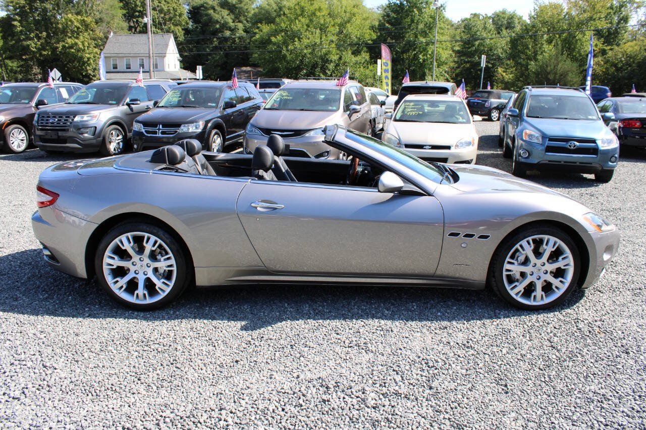 Used 2010 Maserati GranTurismo Convertible RWD image 6