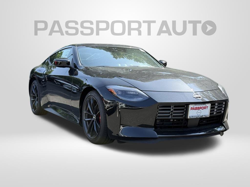 New 2026 Nissan Z Performance w/ Floor Mat Package RWD image 3