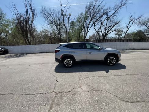 Used 2025 Hyundai Tucson SEL image 16