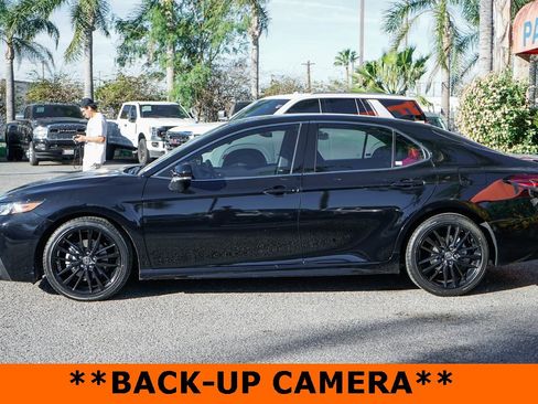 Used 2022 Toyota Camry XSE image 5