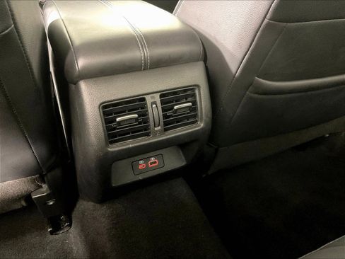 Used 2023 Nissan Altima 2.5 SL FWD image 10