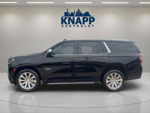 Used 2021 Chevrolet Tahoe Premier w/ Premium Package RWD image 8