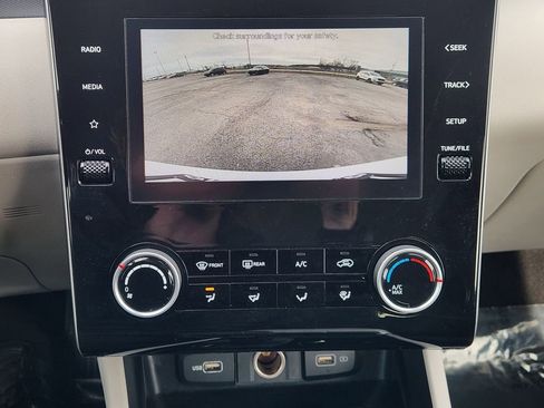 Used 2024 Hyundai Tucson SE image 20