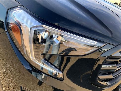 Used 2021 GMC Terrain SLE w/ Driver Convenience Package image 35