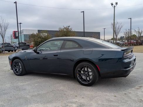 New 2026 Dodge Charger Scat Pack w/ Blacktop Package AWD/4WD image 5