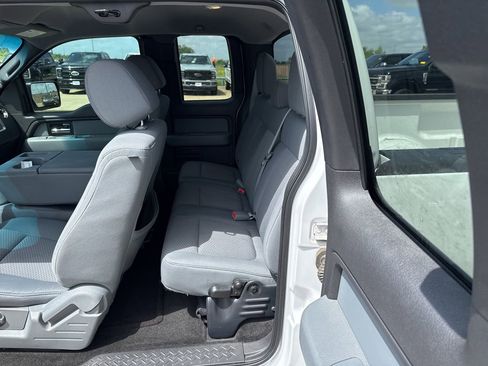Used 2013 Ford F150 XLT w/ XLT Chrome Pkg image 5