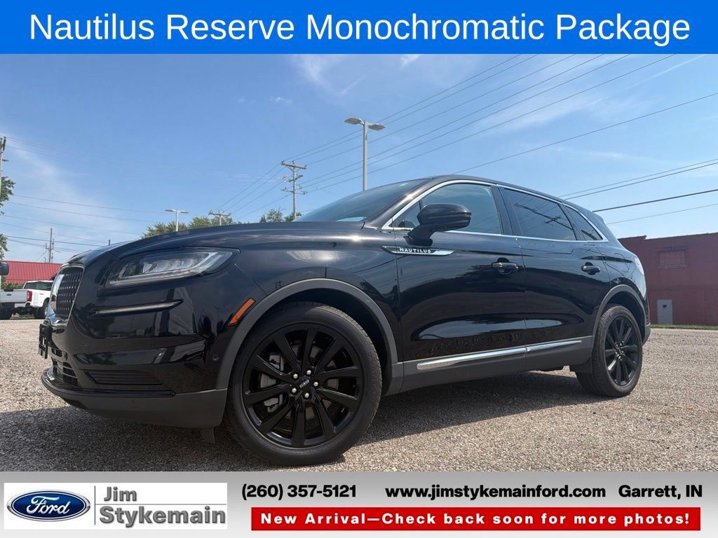 Used 2023 Lincoln Nautilus Reserve w/ Equipment Group 201A AWD/4WD image 1