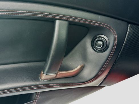 Used 2012 Ferrari California RWD image 19