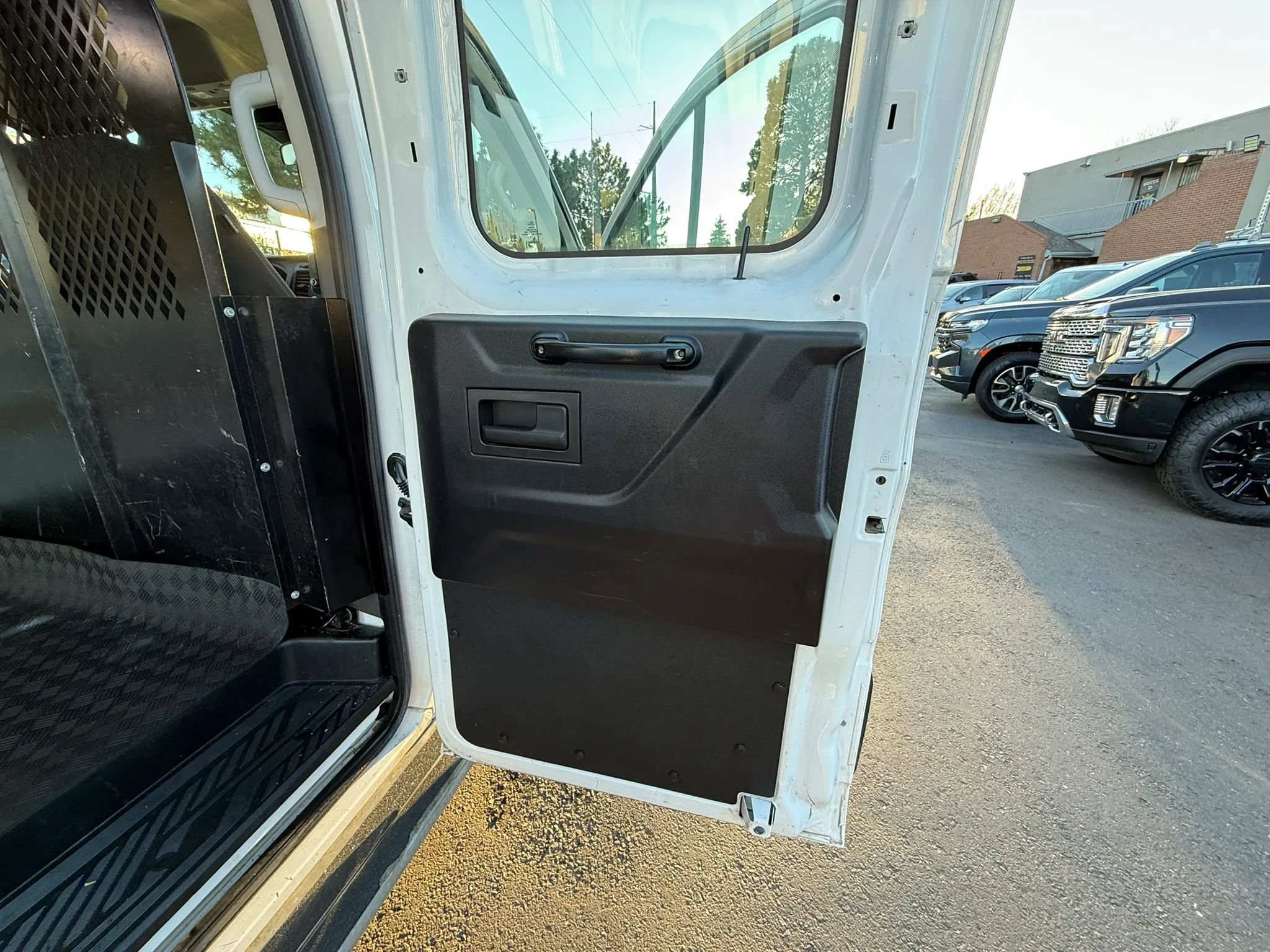 Used 2021 Ford Transit 250 Low Roof w/ Exterior Upgrade Package RWD image 20