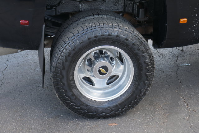 Used 2015 Chevrolet Silverado 3500 High Country w/ Duramax Plus Package AWD/4WD image 15