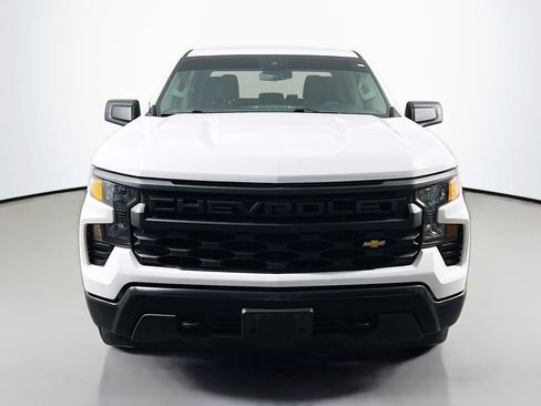 Used 2023 Chevrolet Silverado 1500 W/T w/ Trailering Package AWD/4WD image 2