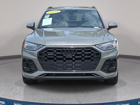 Used 2023 Audi Q5 e Premium Plus w/ Premium Plus Package AWD/4WD image 3