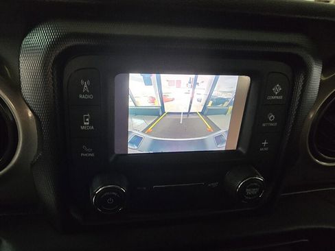 Used 2020 Jeep Gladiator Sport w/ Quick Order Package 24S image 25