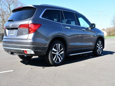 Used 2018 Honda Pilot Elite image 7