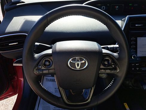 Certified 2021 Toyota Prius XLE w/ Premium Convenience Package image 18