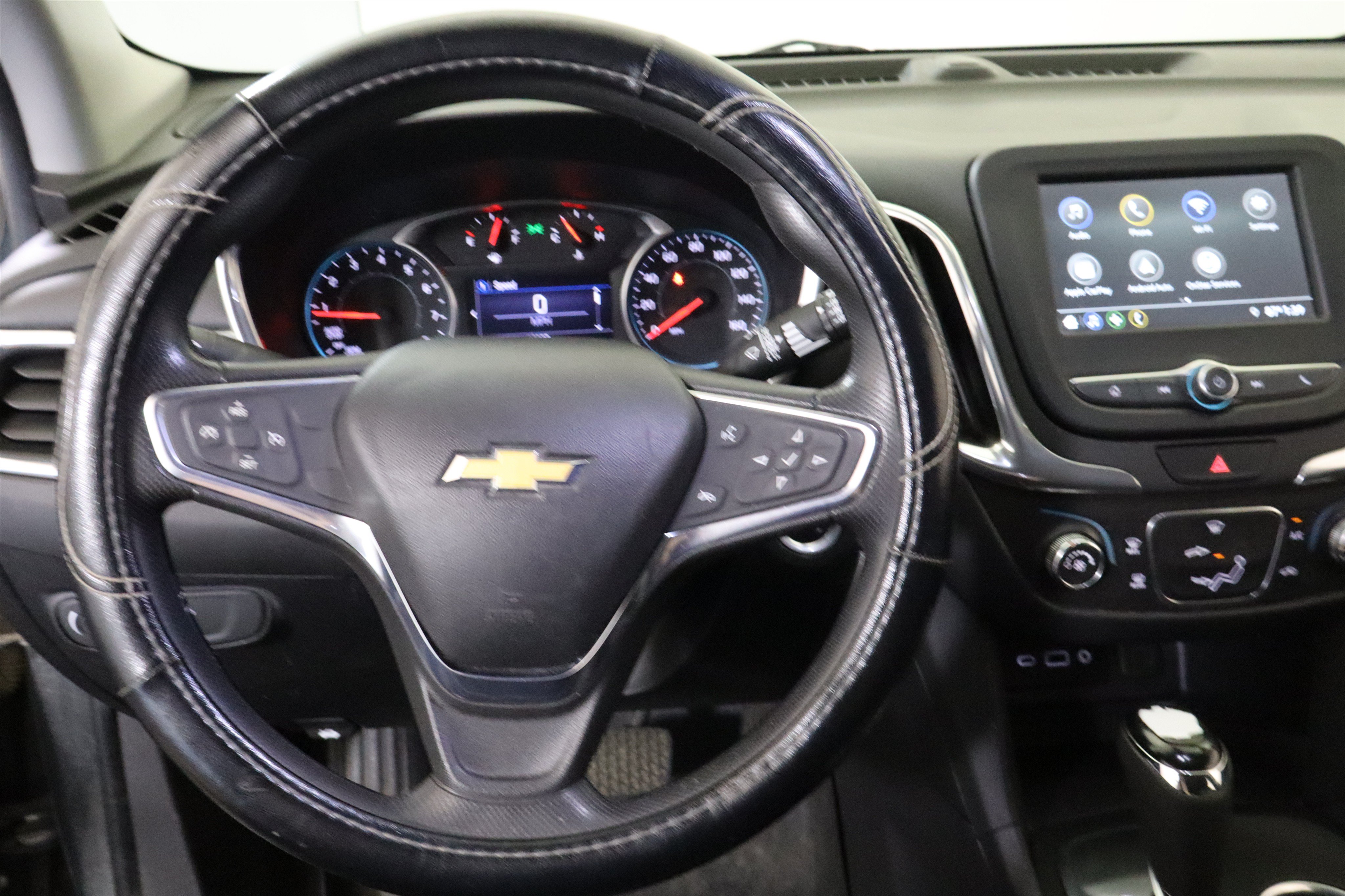 Used 2019 Chevrolet Equinox LT FWD image 23