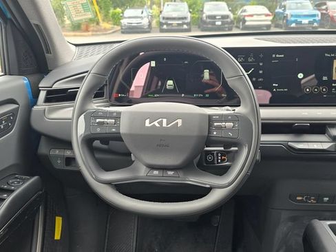 New 2026 Kia EV9 Wind AWD/4WD image 17