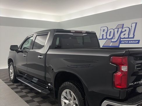 Used 2021 Chevrolet Silverado 1500 LTZ image 6