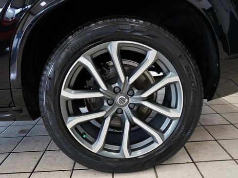Used 2019 Volvo XC90 T5 Momentum w/ Protection Package image 57