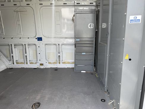 Used 2012 Mercedes-Benz Sprinter 3500 image 13