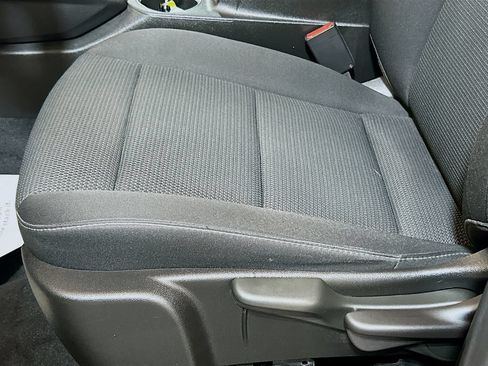 Used 2025 GMC Canyon Elevation w/ Convenience Package RWD image 17