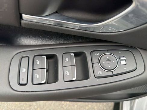 Certified 2023 Hyundai Sonata SEL image 17