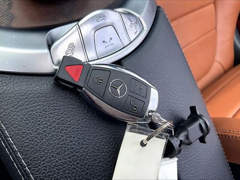 Used 2018 Mercedes-Benz C 300 Cabriolet image 13